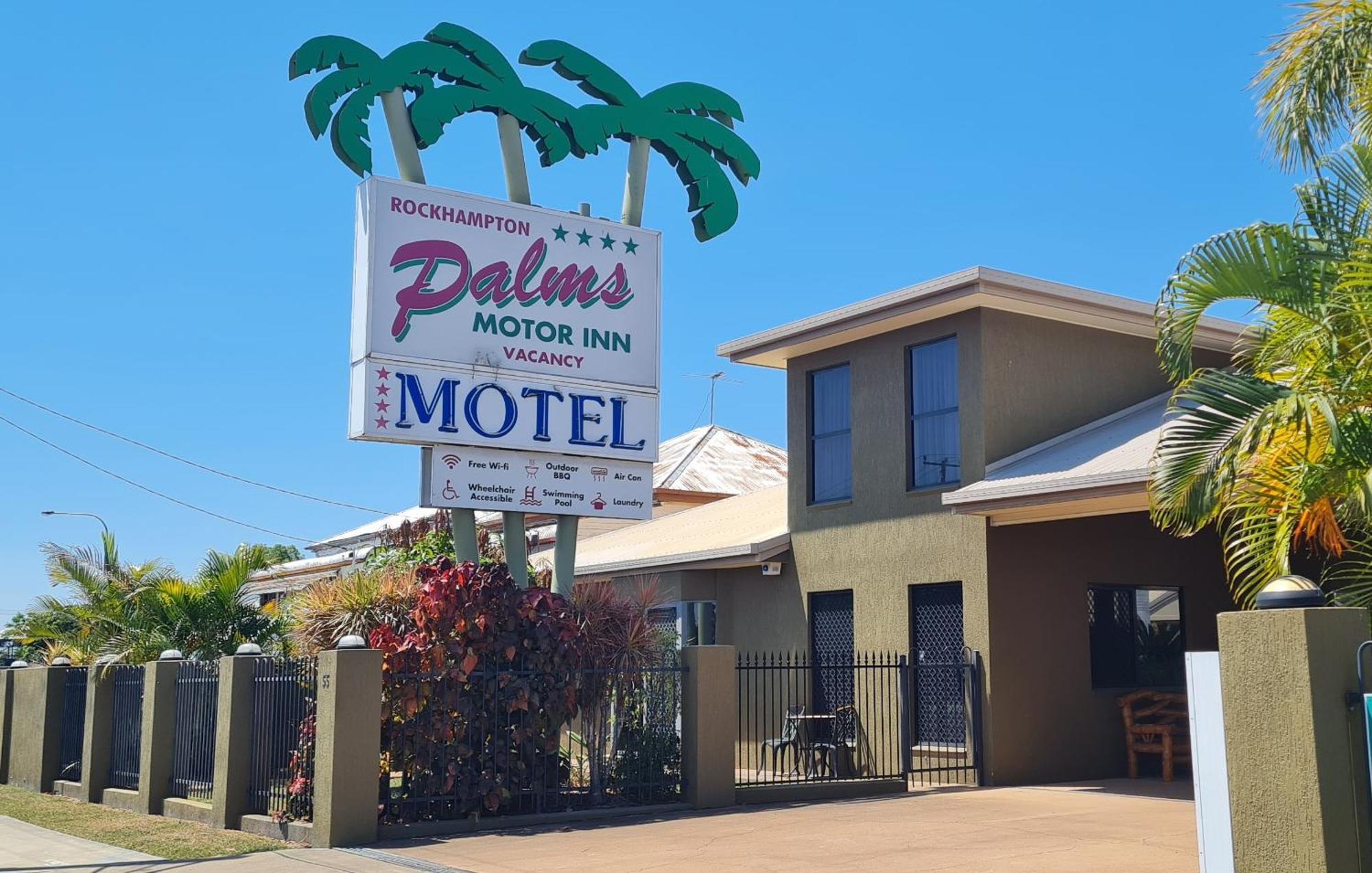 Rockhampton Palms Motor Inn Exterior photo