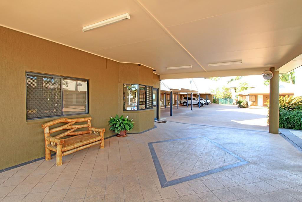 Rockhampton Palms Motor Inn Exterior photo