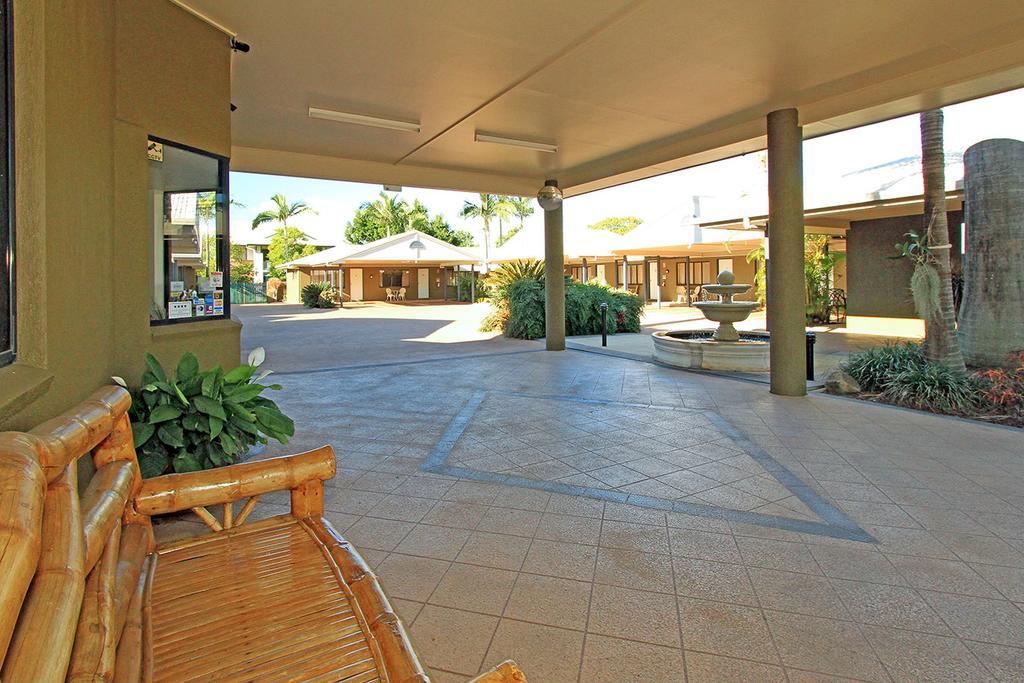 Rockhampton Palms Motor Inn Exterior photo