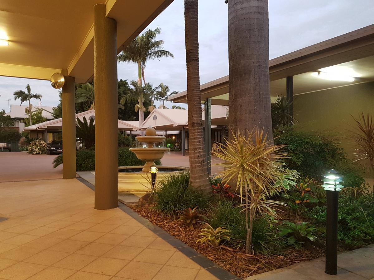 Rockhampton Palms Motor Inn Exterior photo